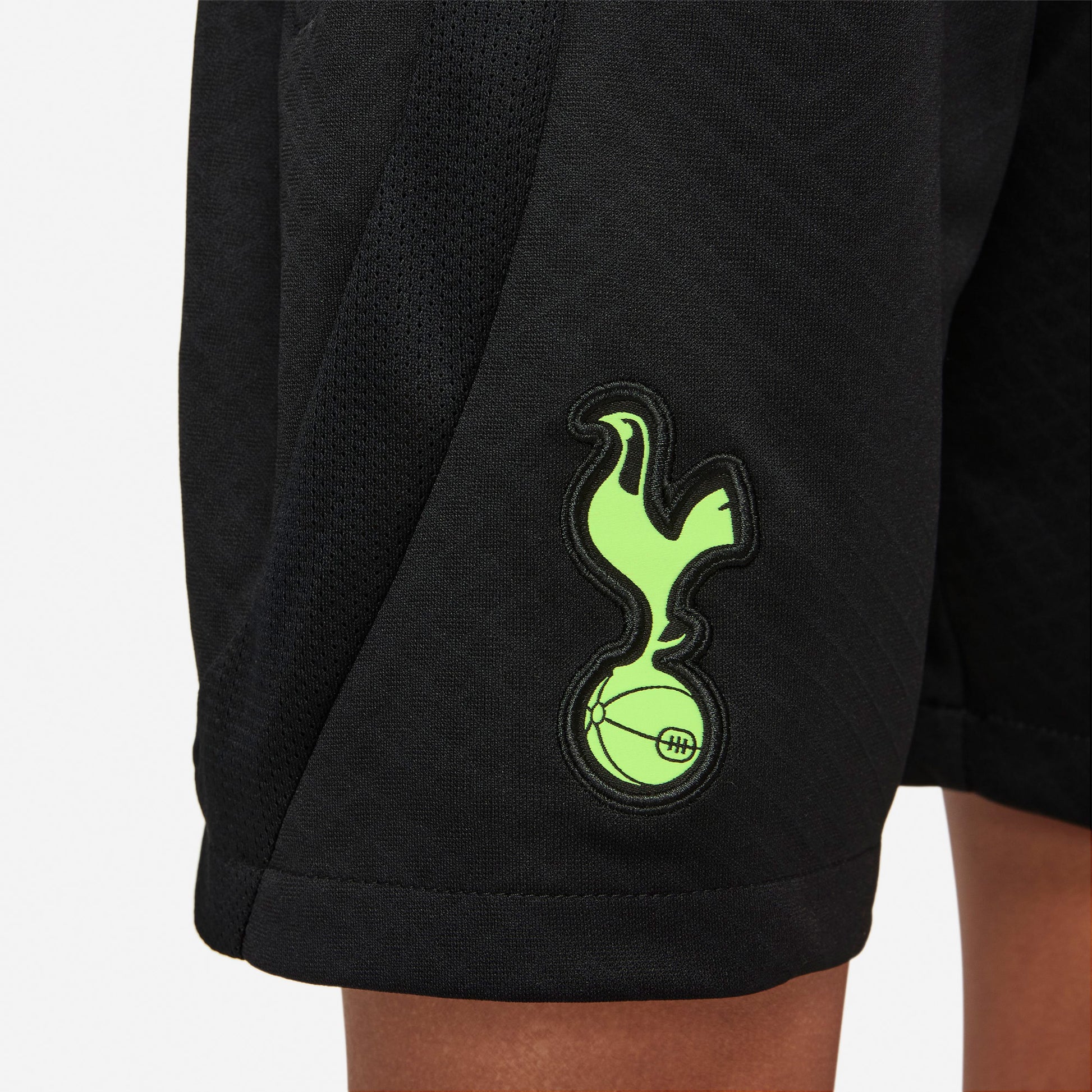Tottenham Hotspur Strike Dri-FIT Knit shorts