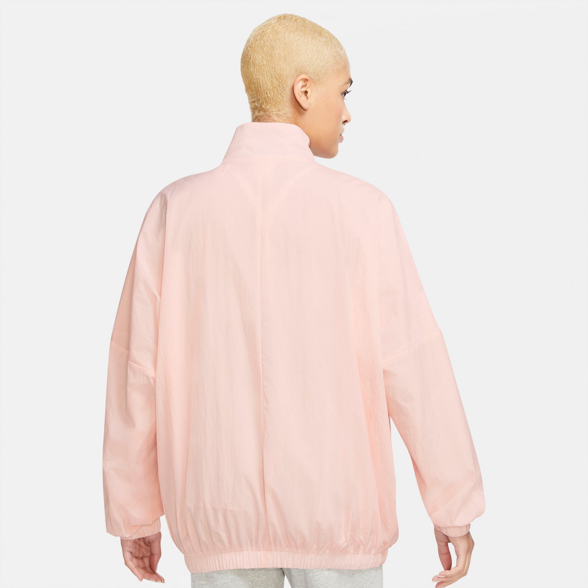 Sportswear Essential Woven vindjakke