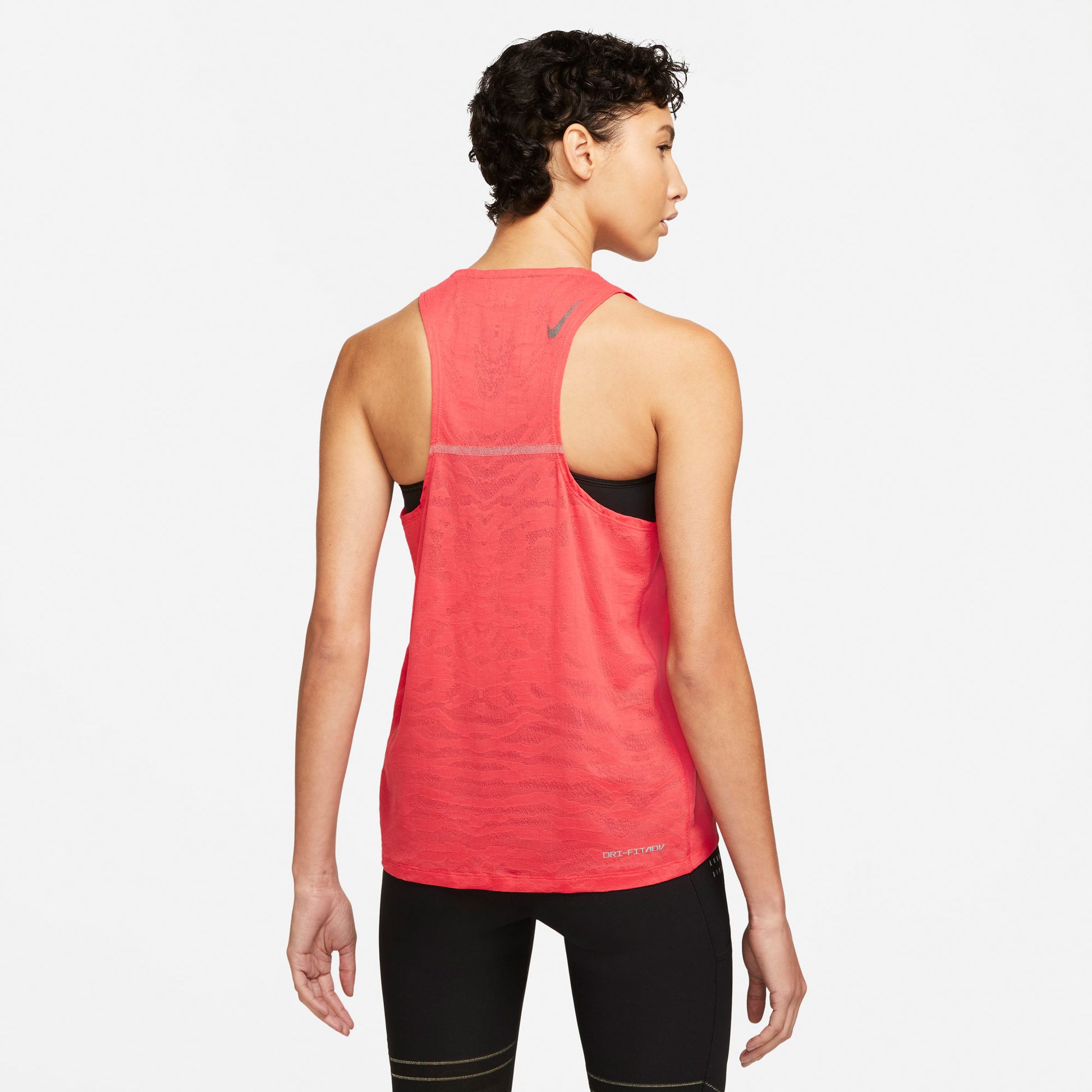 Dri-FIT ADV Run Division løbetop