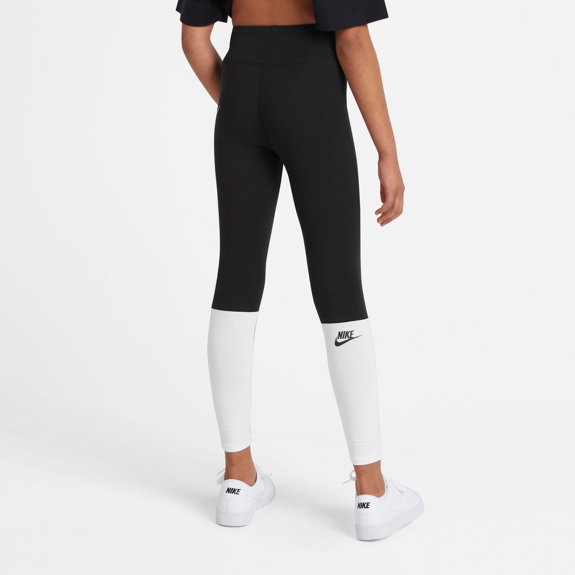 Sportswear High-Waisted leggings