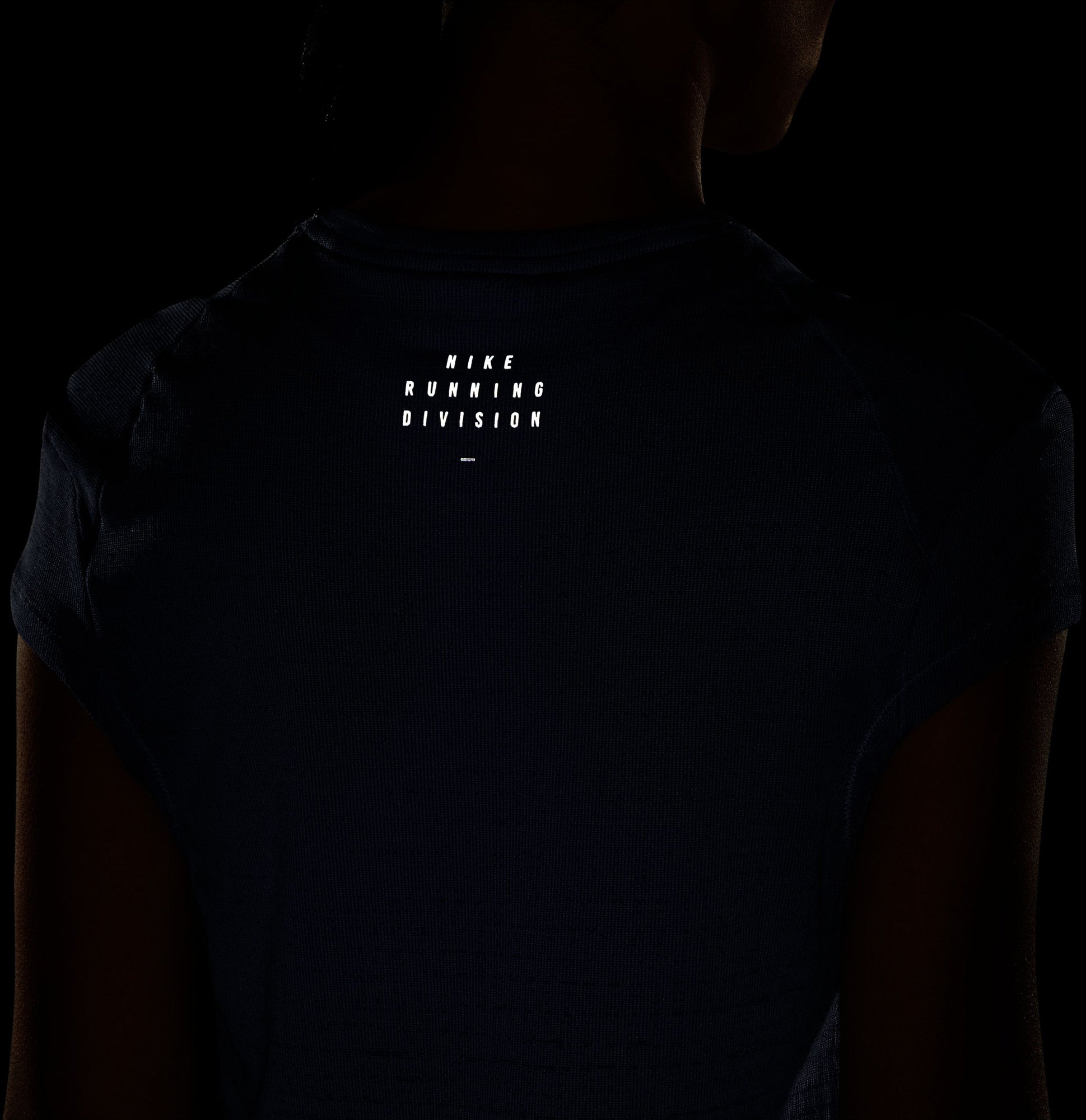 Dri-FIT ADV Run Division T-shirt